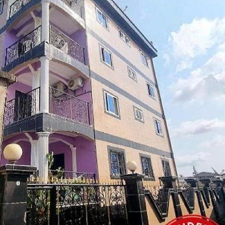 Residence Sighaka - Gold Apartment - Wifi, Gardien, Parking Douala Dış mekan fotoğraf