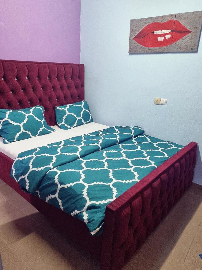 Residence Sighaka - Gold Apartment - Wifi, Gardien, Parking Douala Dış mekan fotoğraf